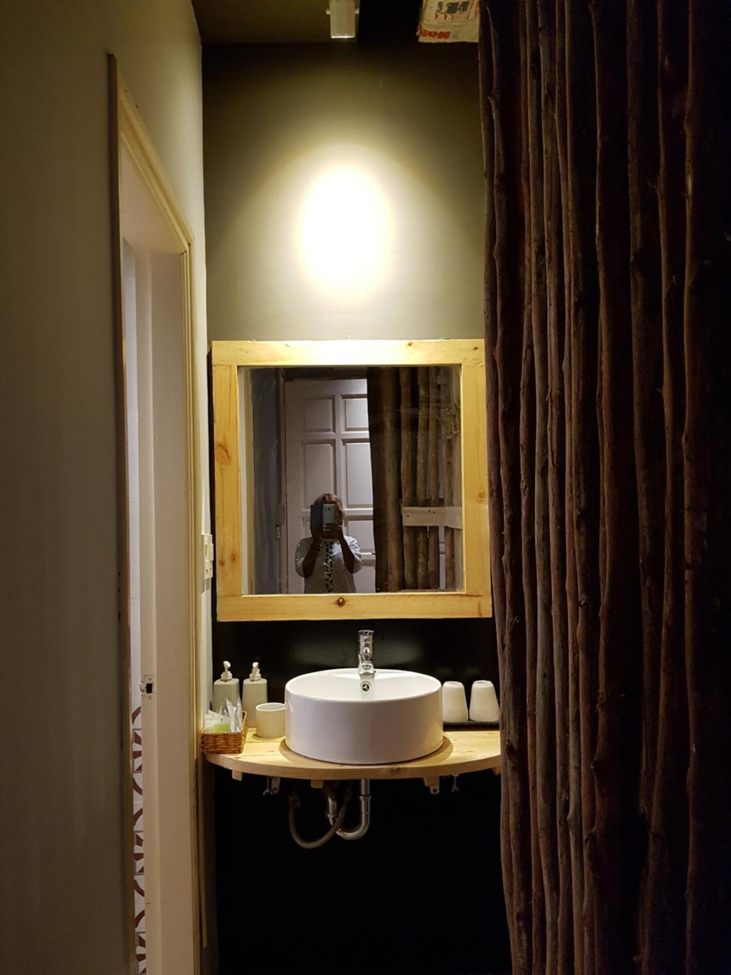 Bu Hanoi Zimmer foto